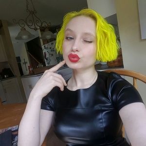 Meet your Posher, Kaylee